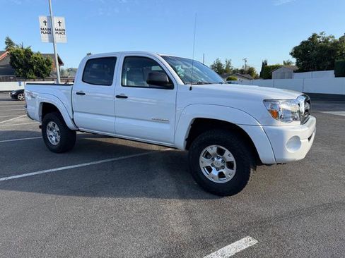 Used 2007 Toyota Tacoma PreRunner RWD image 9