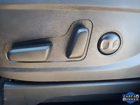 Used 2022 Kia Telluride S image 27