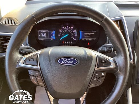 Used 2022 Ford Edge Titanium AWD/4WD image 29