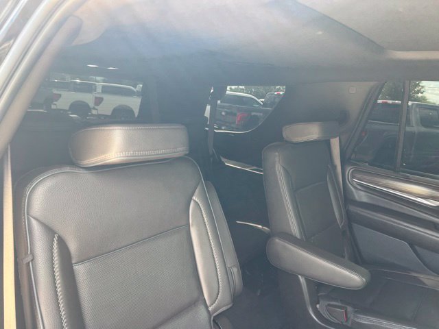 Used 2021 GMC Yukon Denali w/ Denali Premium Package AWD/4WD image 25