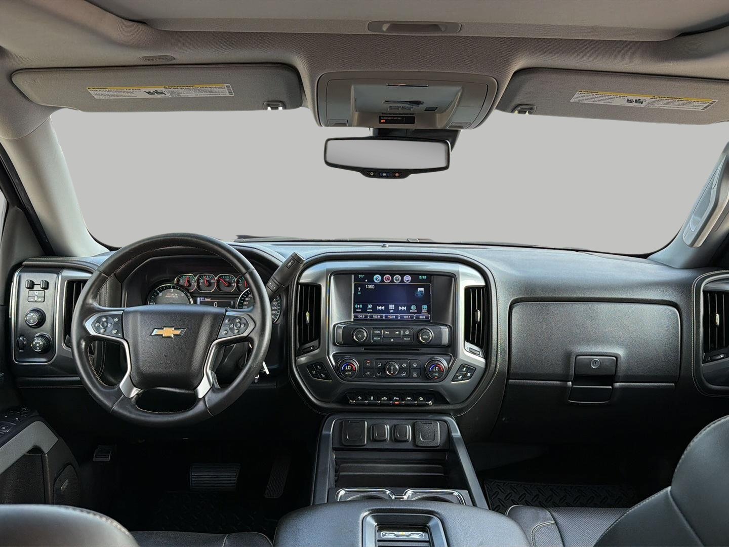 Used 2016 Chevrolet Silverado 1500 LTZ Z71 w/ LTZ Plus Package AWD/4WD image 29