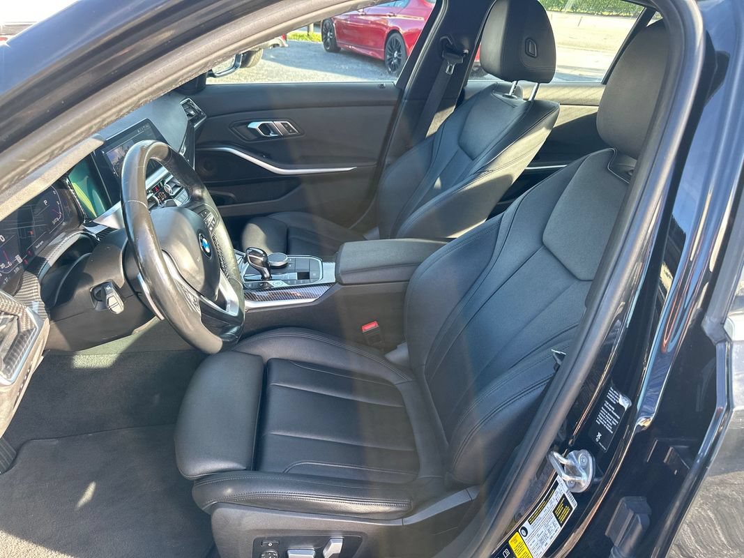 Used 2021 BMW 330i xDrive Sedan w/ Driving Assistance Package AWD/4WD image 15