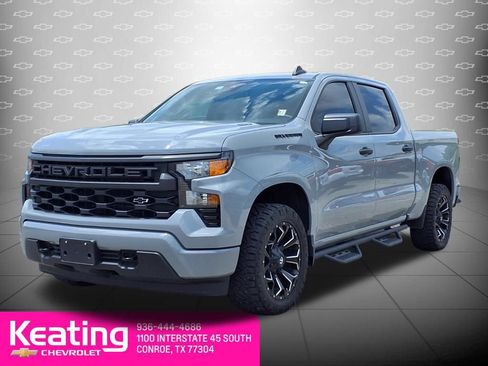 Used 2024 Chevrolet Silverado 1500 Custom w/ LPO, Dark Essentials Package RWD image 4
