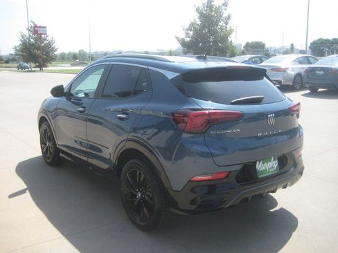 Used 2025 Buick Encore GX Sport Touring FWD image 5