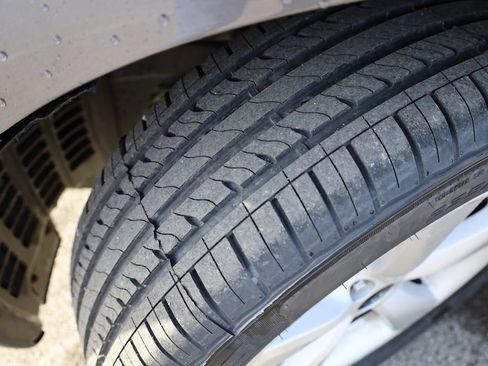 Used 2013 Lexus RX 350 AWD w/ Navigation Pkg image 10