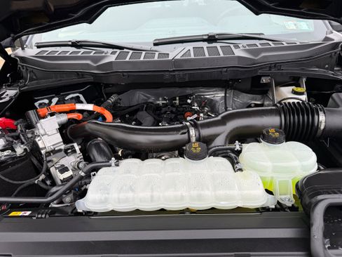 Certified 2025 Ford F150 XLT w/ Equipment Group 302A MID image 12