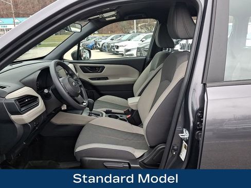 Used 2025 Subaru Forester image 2