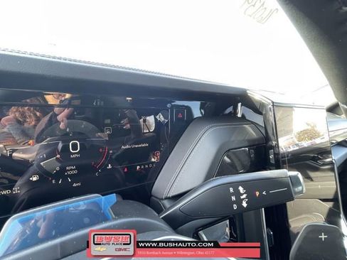 New 2026 GMC Yukon XL Elevation image 16