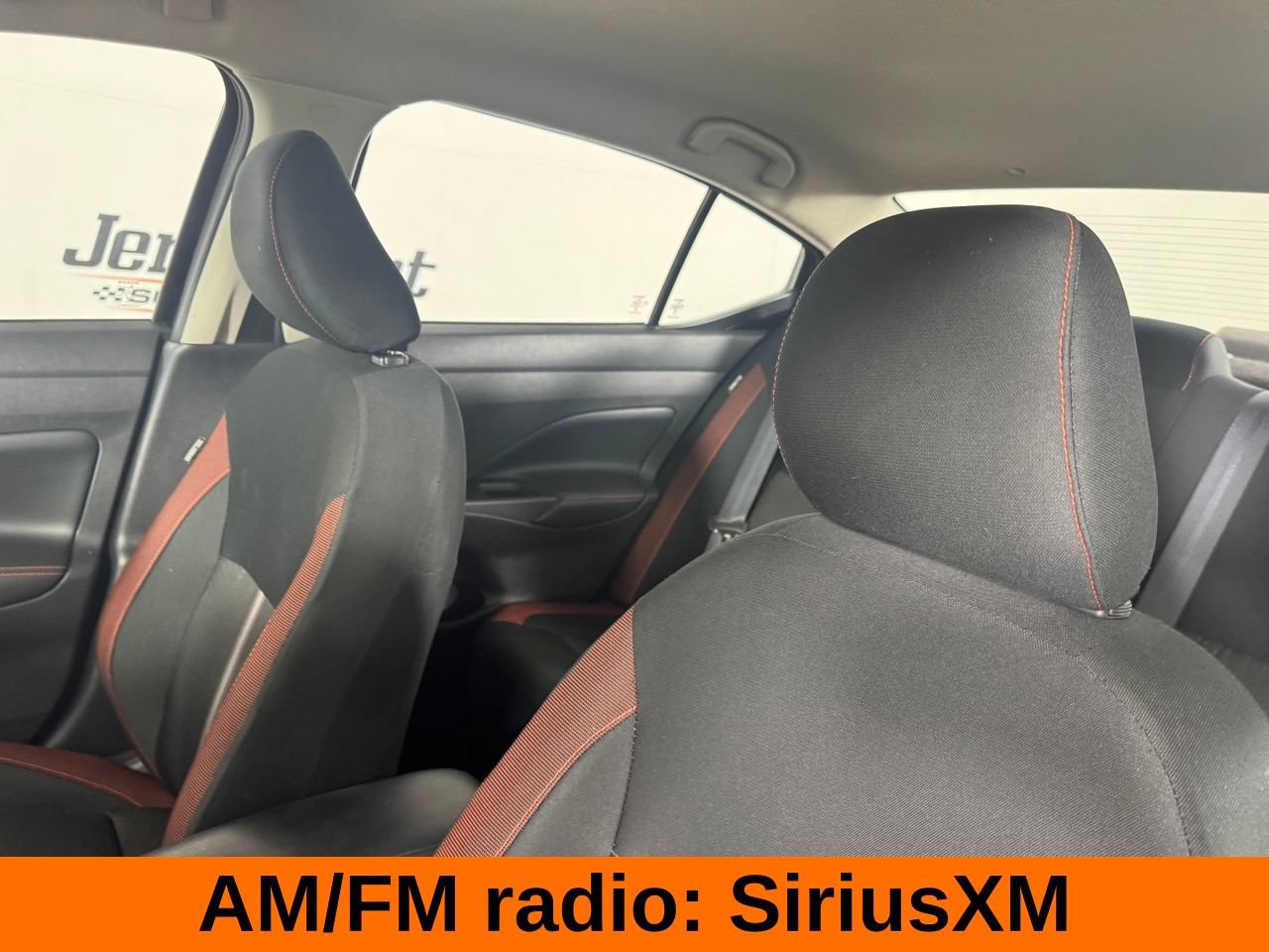 Used 2025 Nissan Versa SR FWD image 12