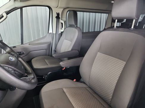 Used 2022 Ford Transit 350 XLT RWD image 16