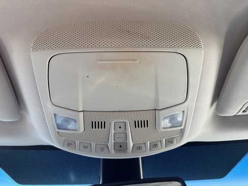 Used 2017 Ford Edge Titanium w/ Equipment Group 302A image 18