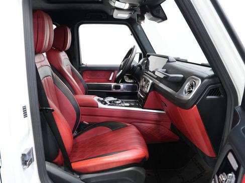 Used 2020 Mercedes-Benz G 550 image 32