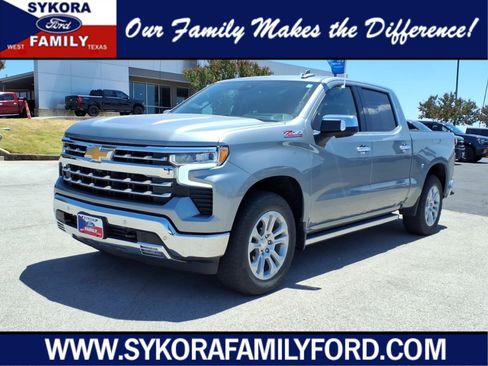 Used 2024 Chevrolet Silverado 1500 LTZ AWD/4WD image 1
