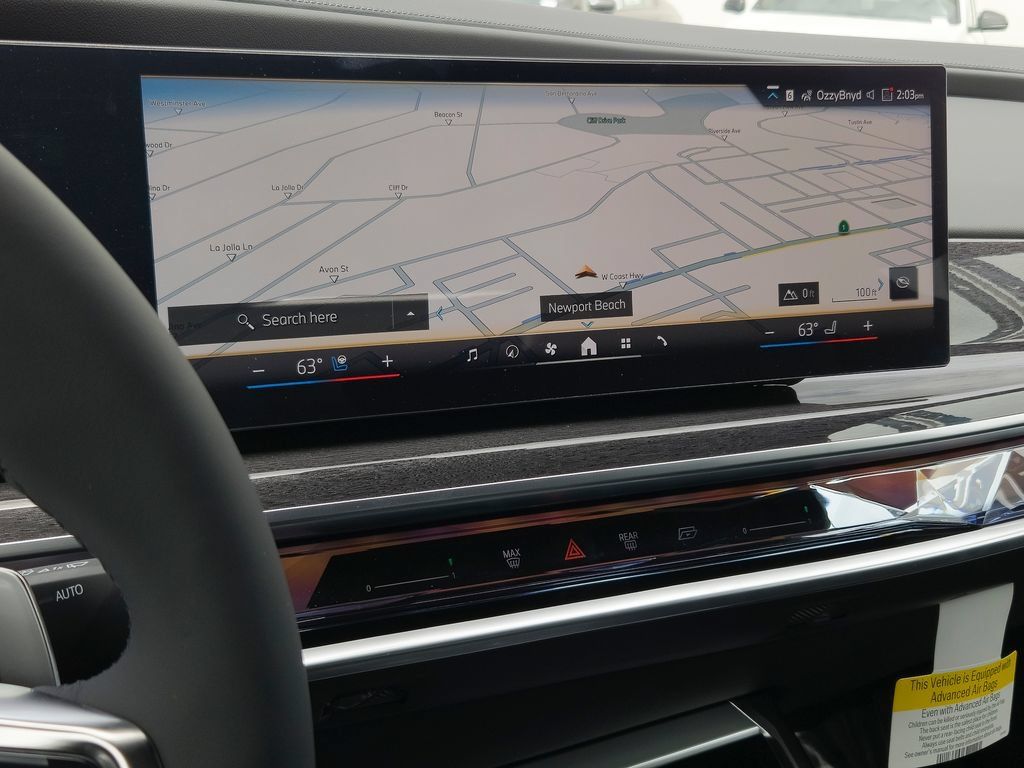 New 2026 BMW 750e xDrive AWD/4WD image 11