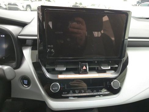 New 2026 Toyota Corolla SE image 21