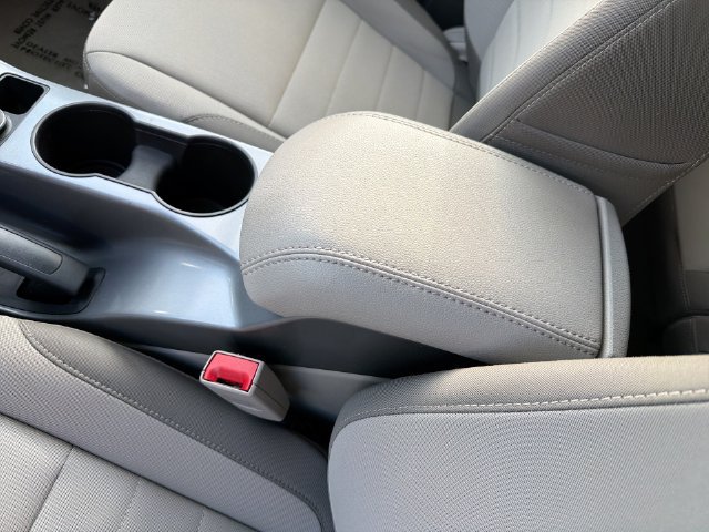 Used 2016 Ford Escape SE FWD image 31