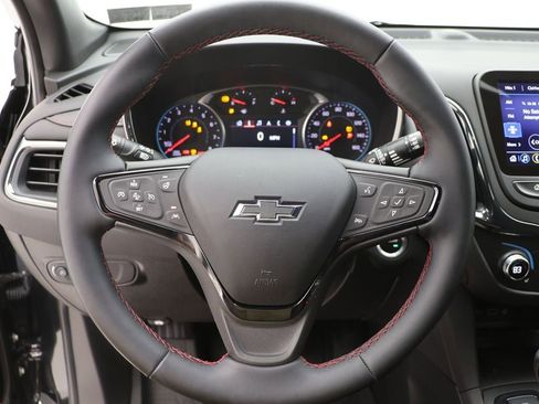 Used 2024 Chevrolet Equinox RS image 16