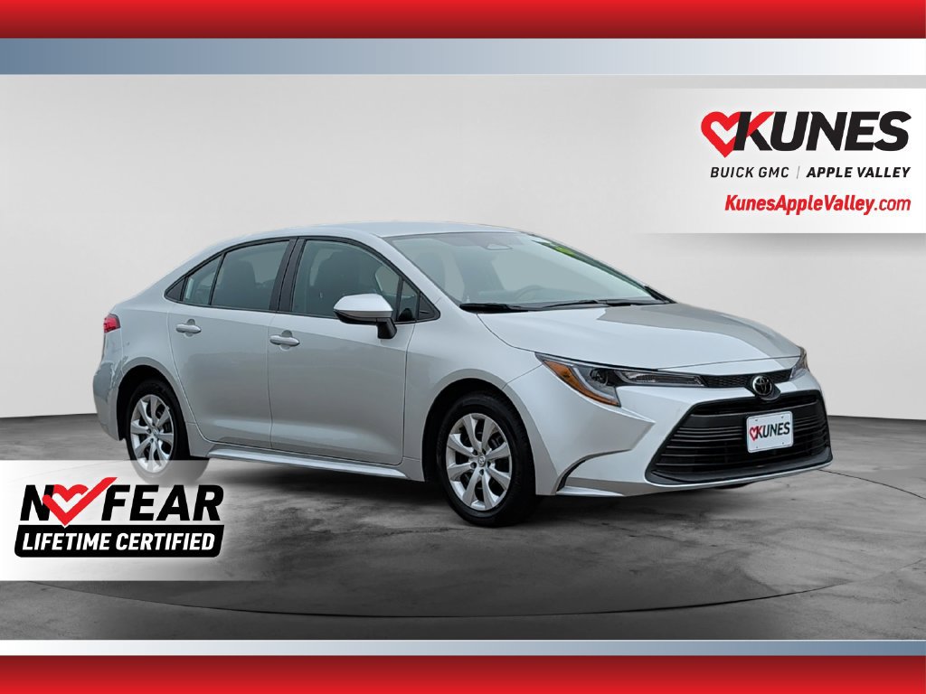 Used 2025 Toyota Corolla LE FWD image 1