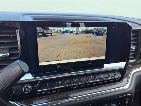 Used 2023 Chevrolet Silverado 1500 LT image 23