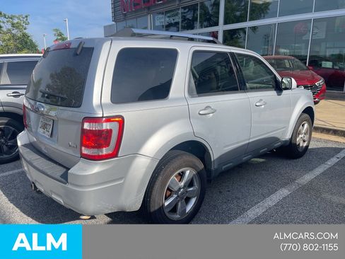 Used 2010 Ford Escape Limited image 4