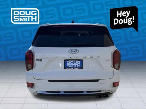 Used 2021 Hyundai Palisade Calligraphy image 3