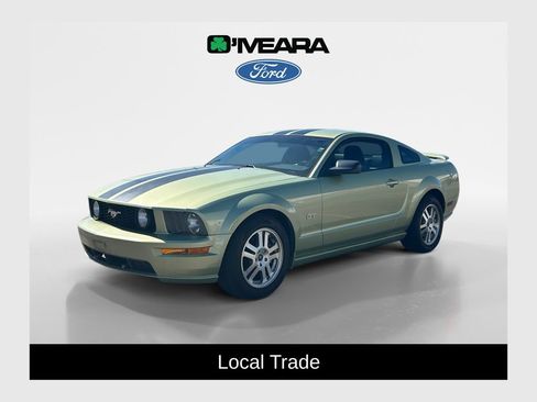 Used 2005 Ford Mustang GT Premium RWD image 1