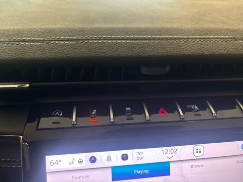 New 2025 Jeep Grand Cherokee Limited w/ Trailer Tow Package image 34