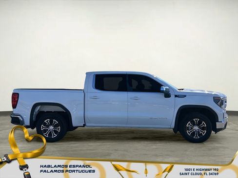 New 2026 GMC Sierra 1500 SLE image 7