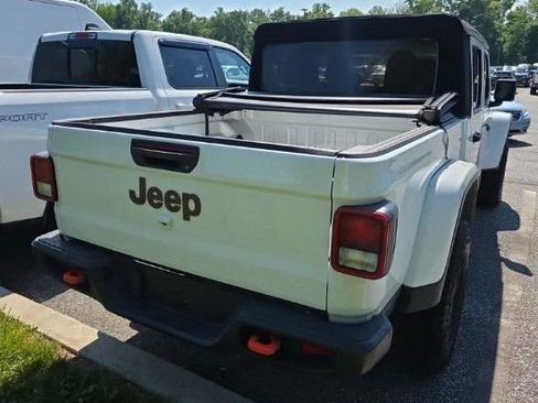 Used 2022 Jeep Gladiator Mojave w/ Cold Weather Group AWD/4WD image 3