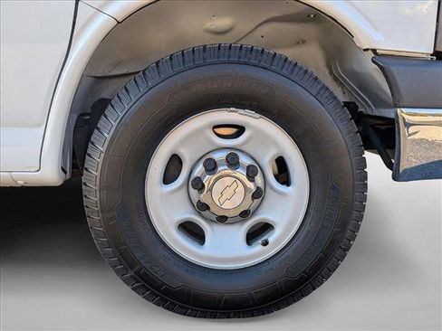 Used 2013 Chevrolet Express 3500 LT w/ LT Preferred Equipment Group image 23