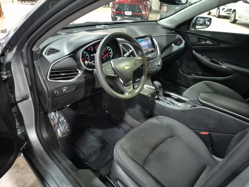 Certified 2024 Chevrolet Malibu LT FWD image 11