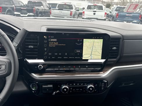 New 2026 GMC Sierra 1500 Elevation image 24