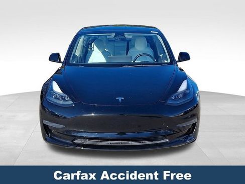 Used 2023 Tesla Model 3 Performance image 2