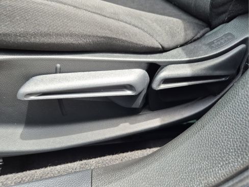 Certified 2025 Honda Accord LX image 14