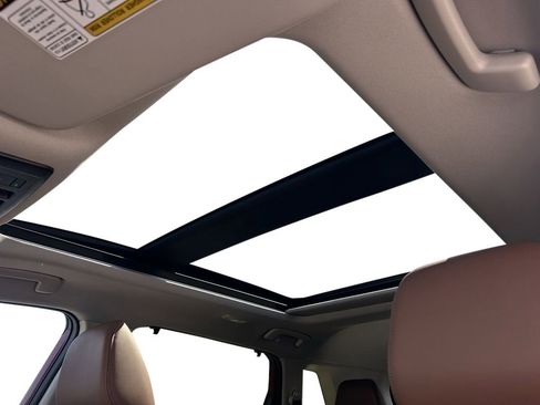 New 2026 Nissan Rogue Platinum AWD/4WD image 22