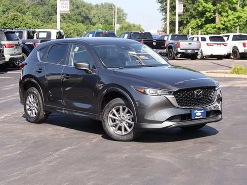 Used 2025 MAZDA CX-5 AWD 2.5 S w/ Preferred Package image 2