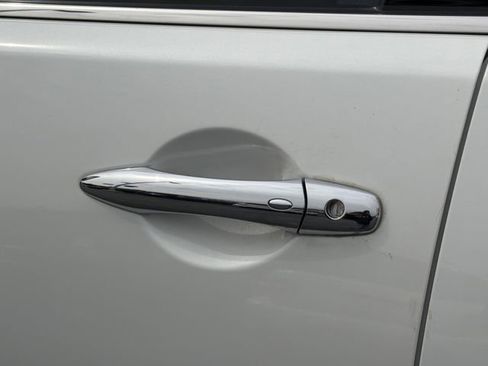 Used 2021 Nissan Armada SL w/ Midnight Edition Package RWD image 36