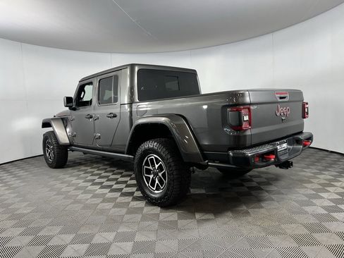 Used 2024 Jeep Gladiator Rubicon image 9