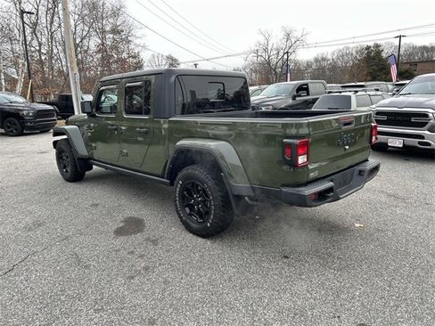 Used 2021 Jeep Gladiator Willys image 5
