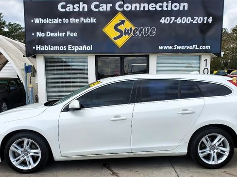 Used 2015 Volvo V60 T5 Premier image 6