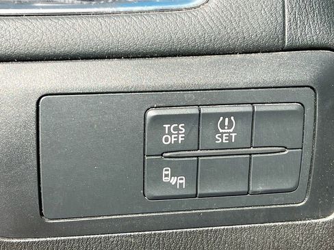 Used 2016 MAZDA CX-5 Touring image 10