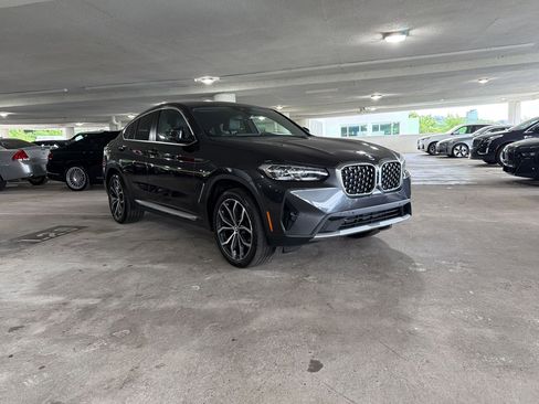 Certified 2024 BMW X4 xDrive30i w/ Premium Package AWD/4WD image 6