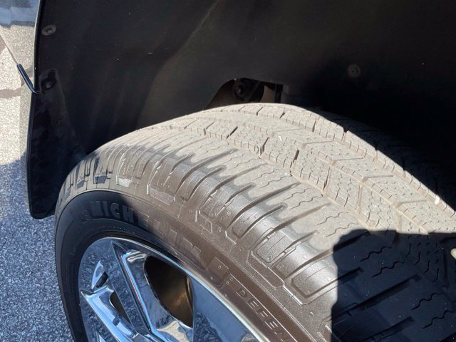 Used 2016 Chevrolet Tahoe LTZ AWD/4WD image 15
