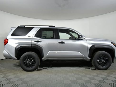 New 2026 Toyota 4Runner SR5 image 15