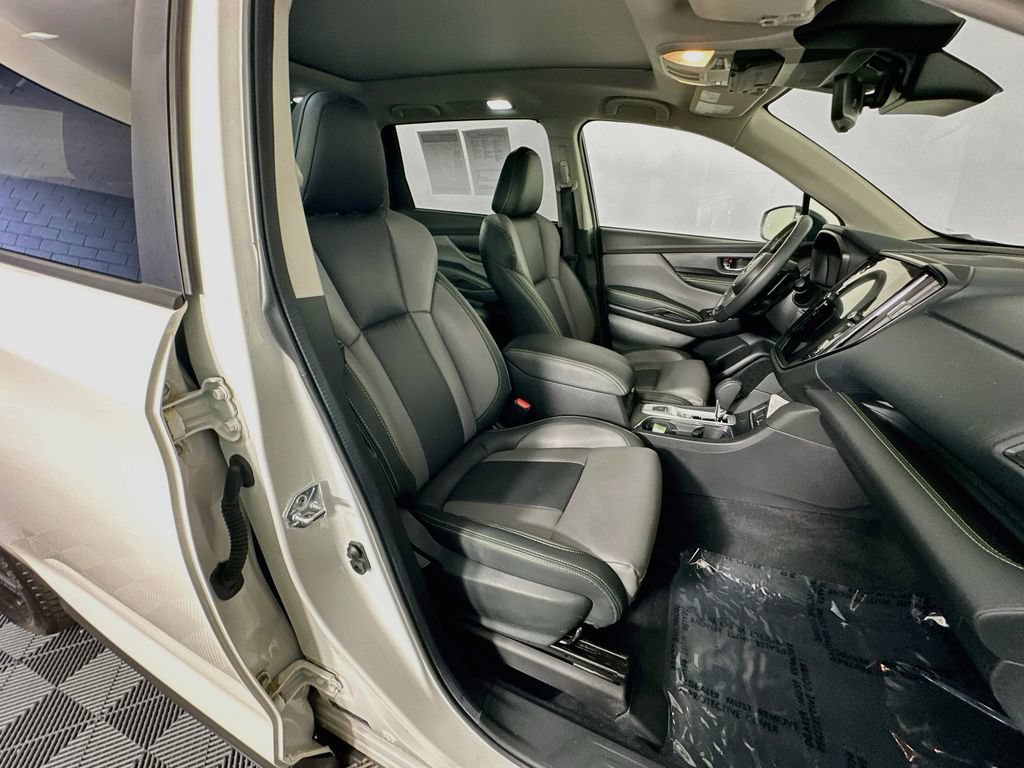 Used 2024 Subaru Ascent Onyx Edition AWD/4WD image 37