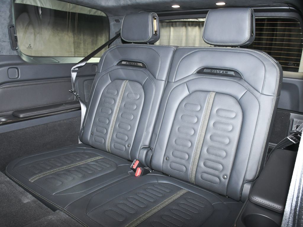 Used 2022 Rivian R1S Launch Edition Quad AWD/4WD image 52