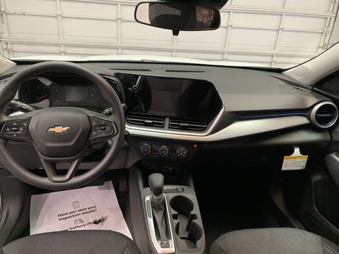New 2026 Chevrolet Trax LS FWD image 12