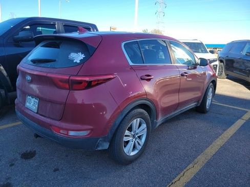 Used 2018 Kia Sportage LX image 3