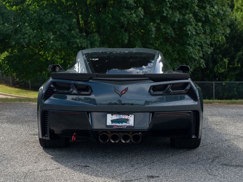 Used 2019 Chevrolet Corvette Z06 image 9