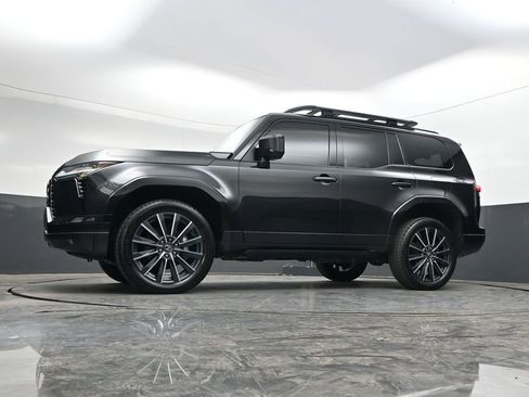 Used 2024 Lexus GX 550 550 Luxury+ w/ Accessory Package (31) image 30